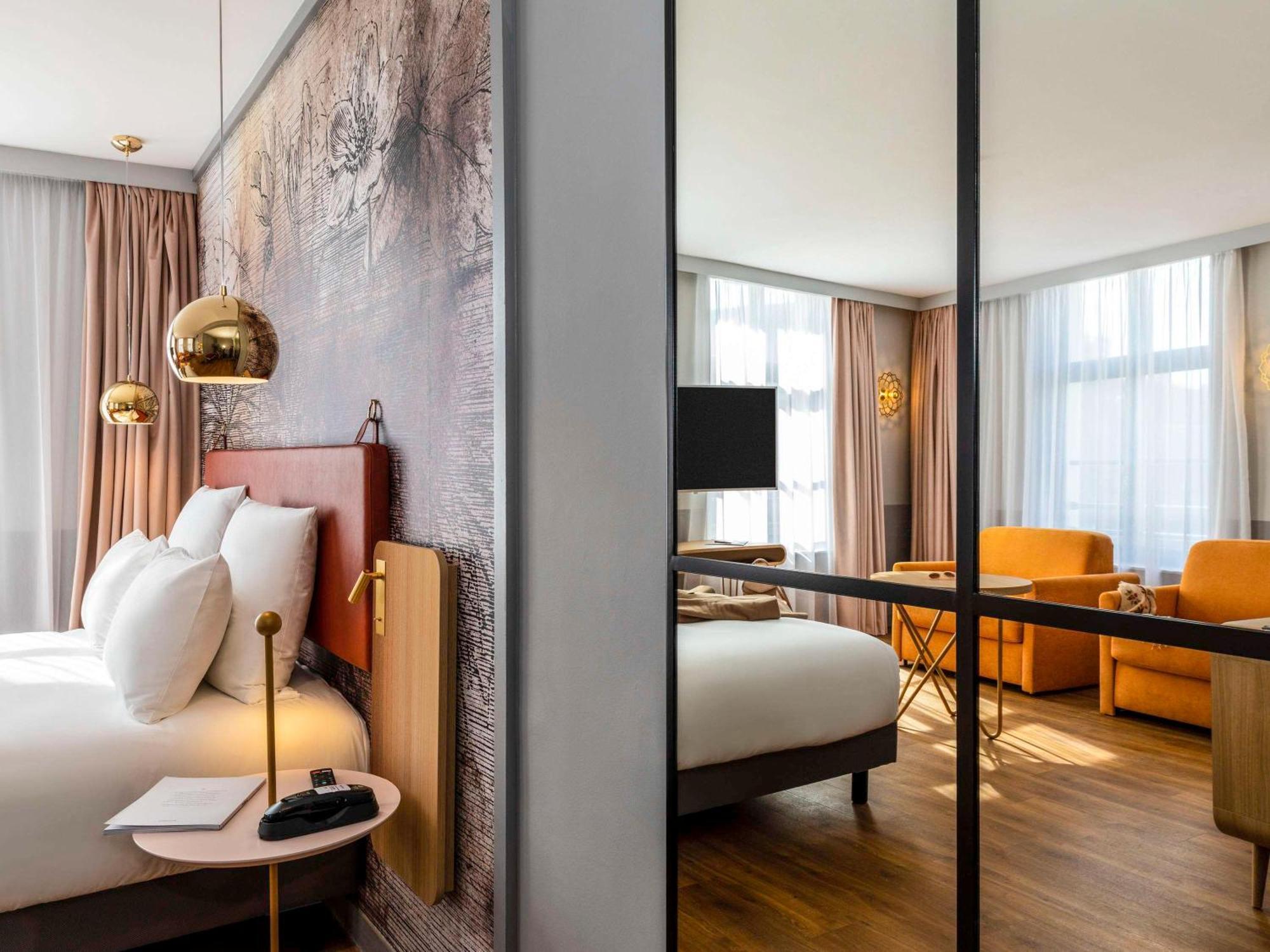 Mercure Saint Omer Centre Gare Экстерьер фото