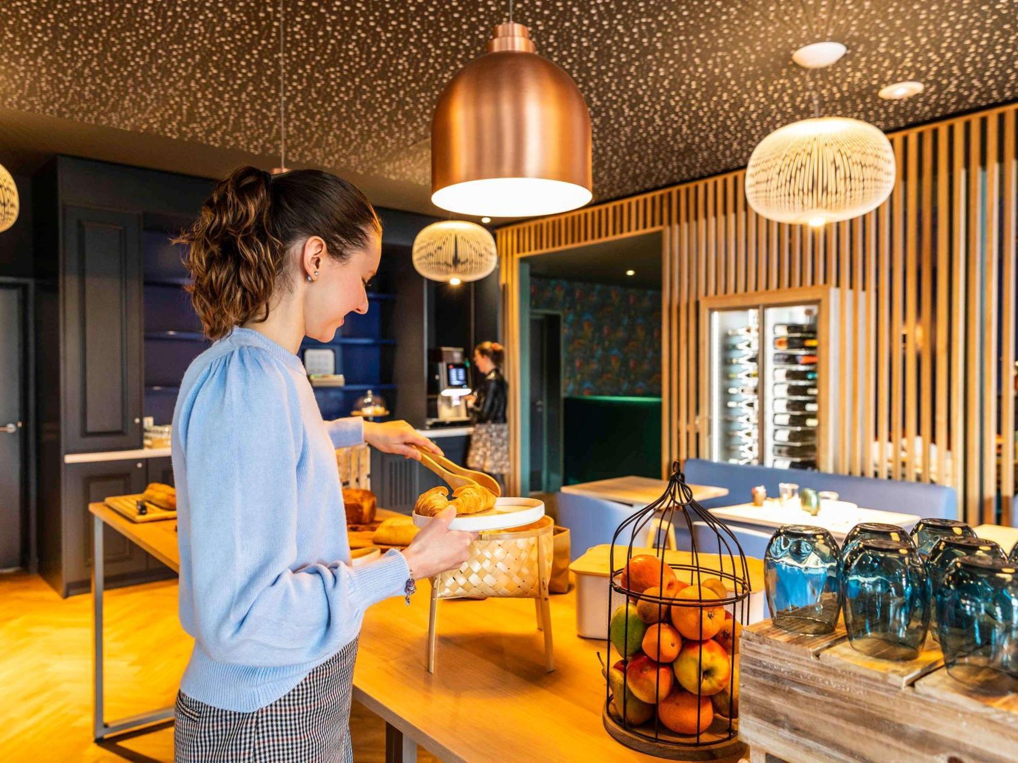 Mercure Saint Omer Centre Gare Экстерьер фото